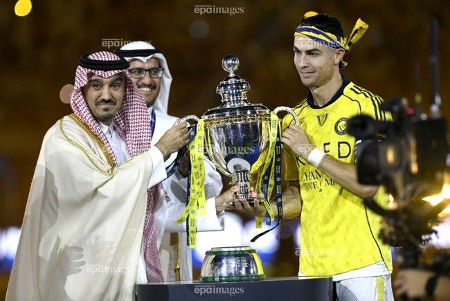 Ronaldo Thắng Vô Địch Saudi Pro League, Nhưng Dưới Bàn Nhiều Tiếc