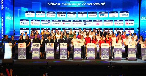 Ngân hàng phải tiên phong chuyển đổi số