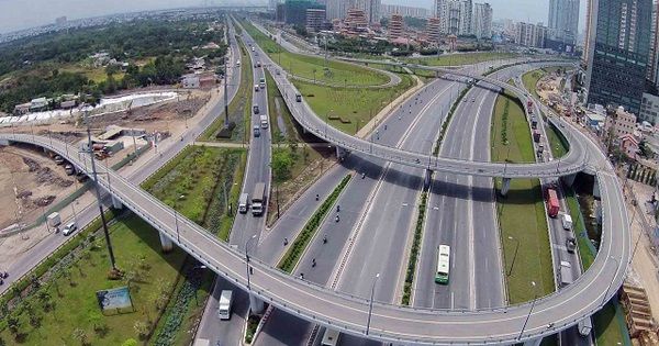 Giải ngân vốn đầu tư công thấp: Từ thực trạng 28 bộ, cơ quan trung ương và 17 địa phương đến áp lực thanh khoản hệ thống