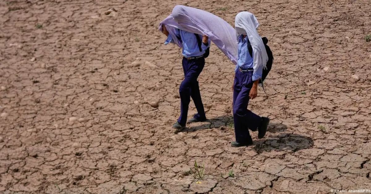 Kinh tế xanh: Nghiên cứu mới giảm khả năng biến đổi biến động 3°C đến 2100