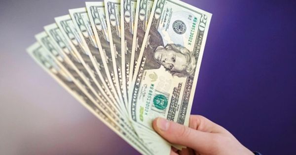 Tỷ giá USD hôm nay 12/5/2026: 'Chợ đen' nhích mạnh