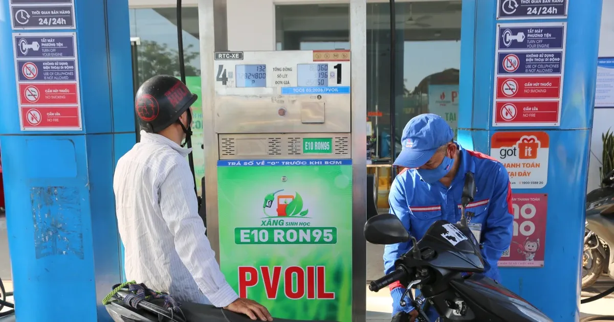Từ câu chuyện phủ sóng xăng E10: Tính toán chi phí năng lượng và tâm lý thị trường