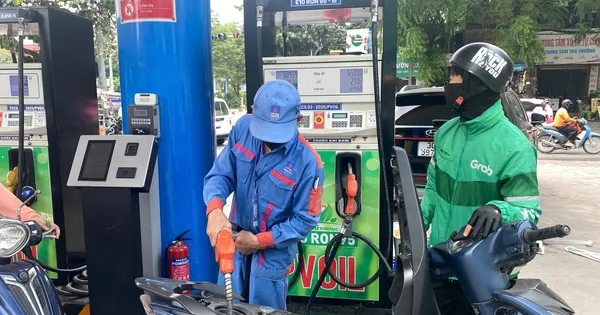 Lộ trình buộc dùng xăng sinh học E10 từ 1-6-2026: Tác động đến chi phí vận hành và dòng tiền ngành năng lượng