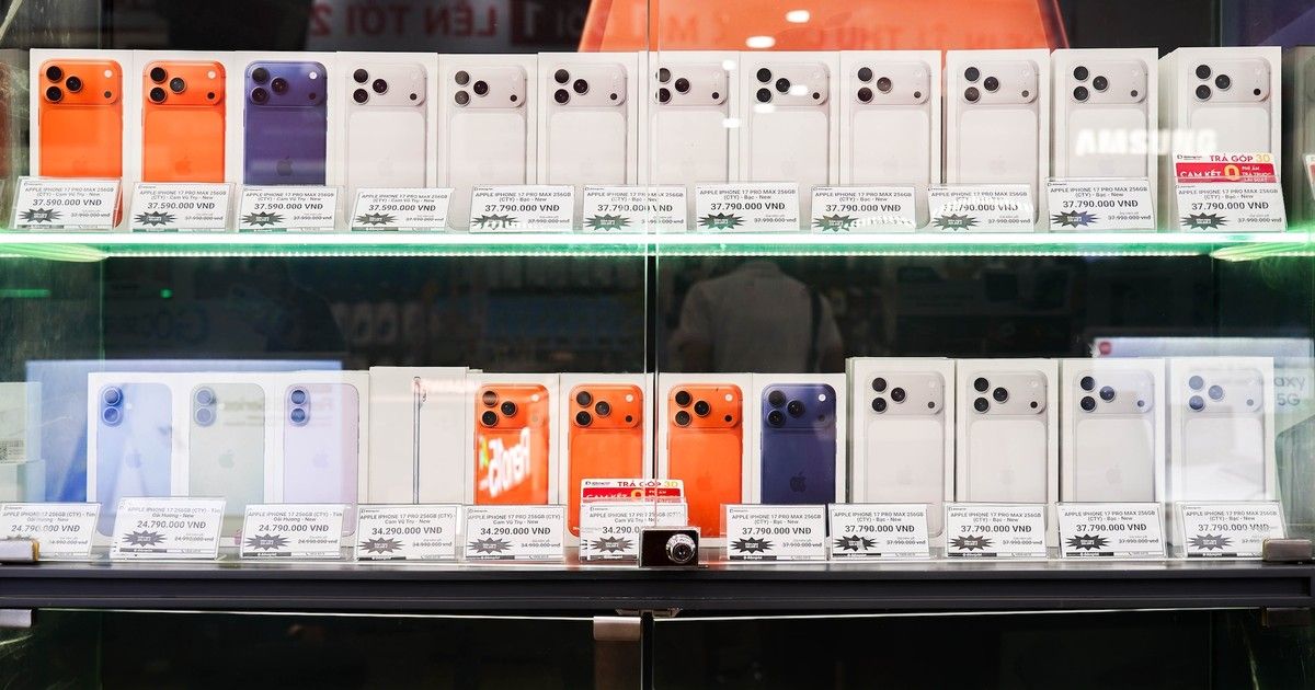 Từ việc Apple loại Galaxy S24 khỏi trade-in: Chiến lược giữ chân người dùng và hệ sinh thái cạnh tranh