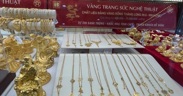 Giá vàng hôm nay (26/5): Bật tăng trở lại