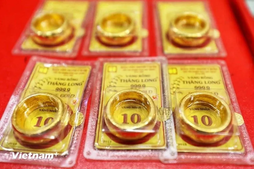 Giá vàng giảm mạnh về 161,5 triệu đồng, tỷ giá tăng nhẹ 2 đồng