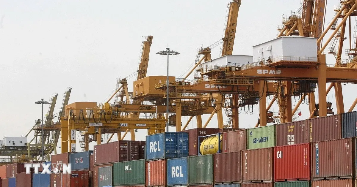 AMRO cảnh báo tăng trưởng ASEAN+3 chậm lại: Gánh nặng từ xung đột Trung Đông và sức ép lên giá năng lượng