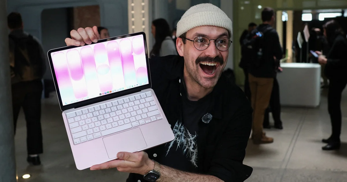 Áp lực chi phí chip nhớ lan tỏa: Apple buộc tăng giá MacBook, iPad và bài toán lạm phát chi phí cho toàn ngành công nghệ