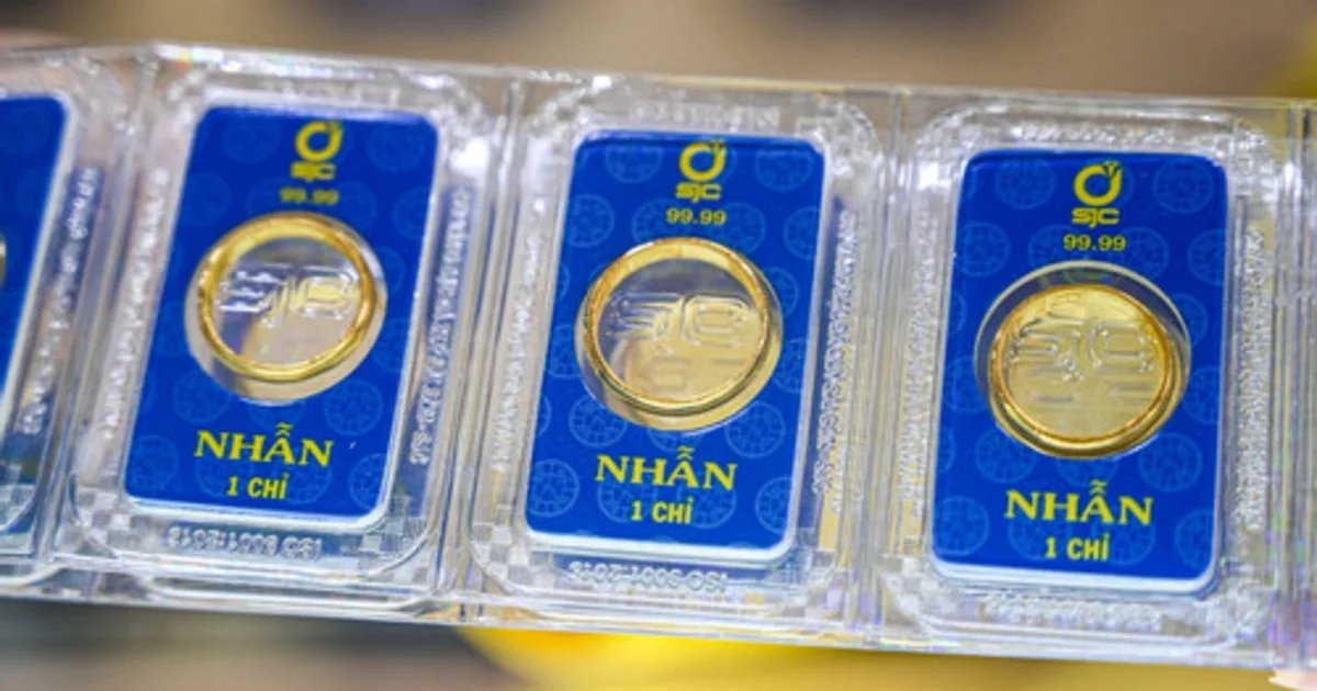 Chênh lệch giá mua – bán vàng nhẫn đột biến 5,5 triệu đồng/lượng: Tín hiệu phân mảnh thanh khoản thị trường vàng nội
