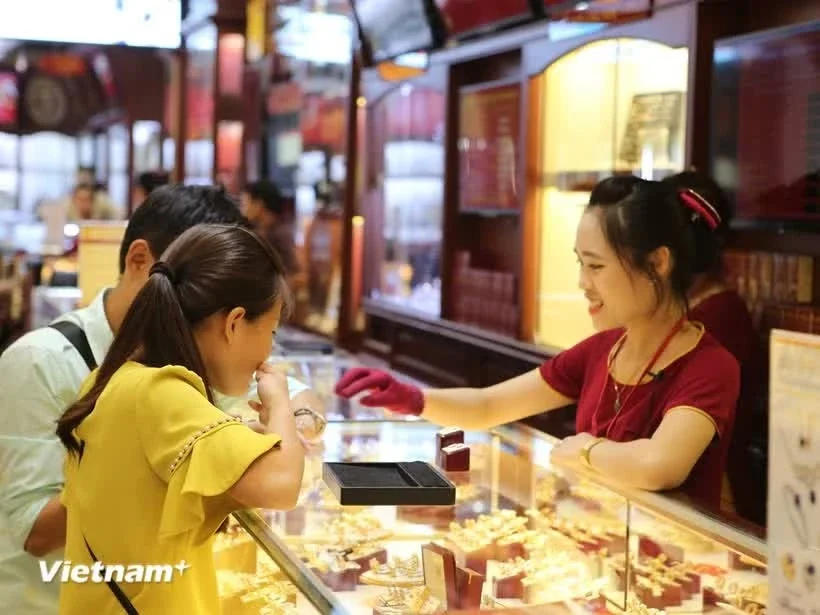Giá vàng trong nước tăng 1 triệu đồng/lượng phiên chiều 30/6: Biến động hai chiều và áp lực chênh lệch với thế giới