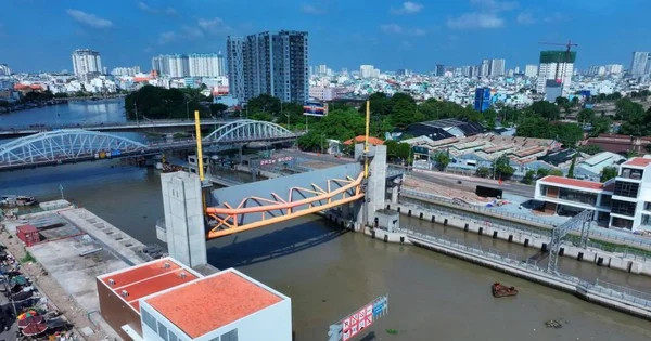 Từ nút thắt Dự án chống ngập 10.000 tỷ: Áp lực lên dòng tiền đầu tư công và thị trường xây dựng