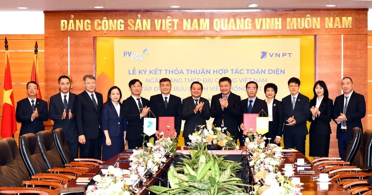 Hợp tác VNPT - PVcomBank: Mảnh ghép 'Công nghệ - Tài chính' trong chiến lược chuyển đổi số ngành ngân hàng