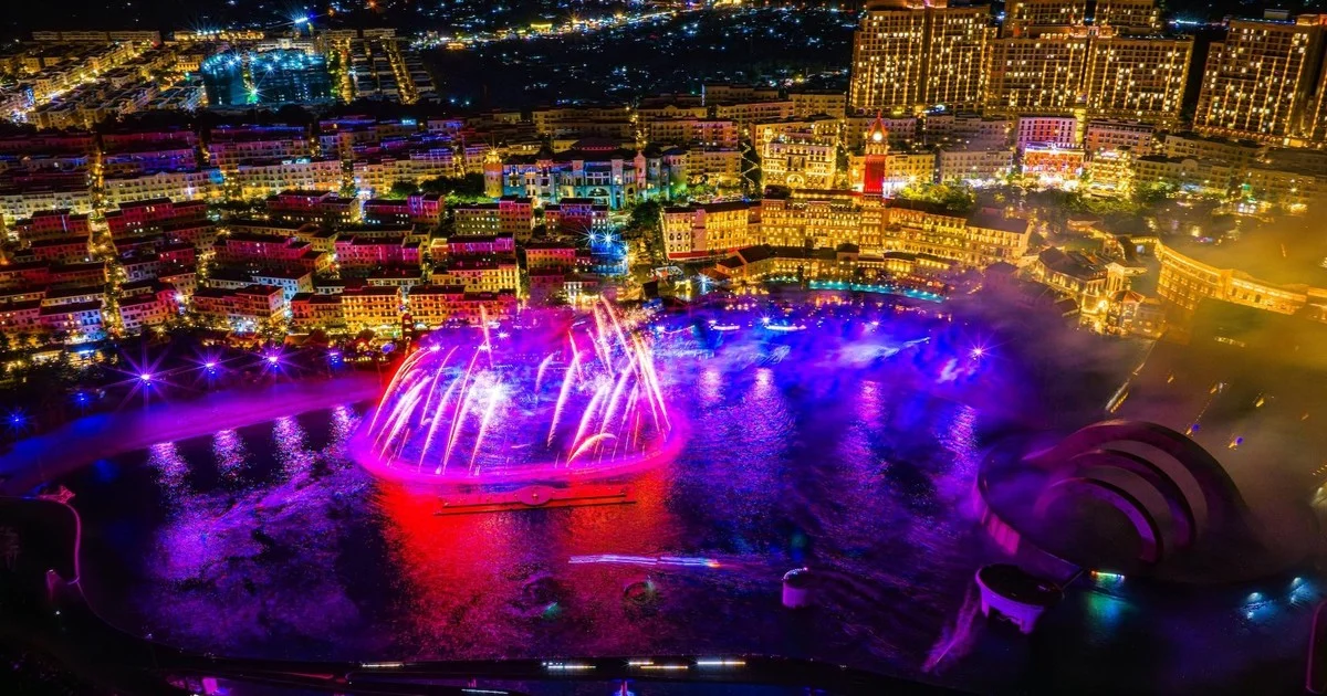 Giải mã 'công thức lễ hội' Sun Group: Từ cơn sốt Mega Booming Charmora City nhìn về áp lực thanh khoản và chiến lược dòng tiền tại Festival Island