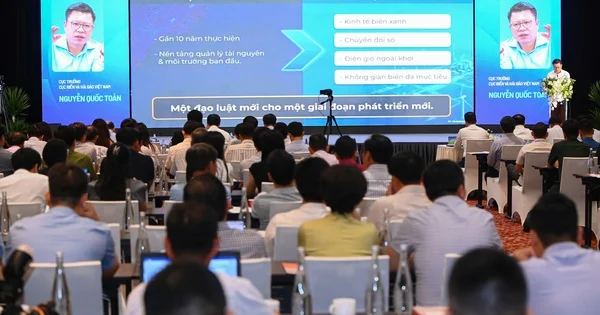 Hoàn thiện thể chế: 'Chìa khóa' mở tầm nhìn kinh tế biển bền vững Việt Nam — Phân tích dòng vốn đầu tư công và tác động đến thị trường tài chính