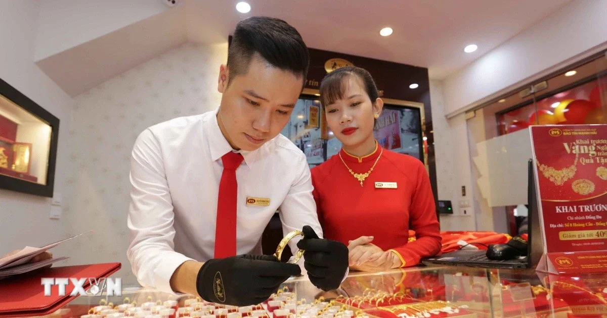 Vàng ngày 3/6: Giá thế giới neo tại 4.486 USD, SJC trong nước 154,5-157,5 triệu — Chờ tín hiệu địa chính trị và dữ liệu việc làm Mỹ