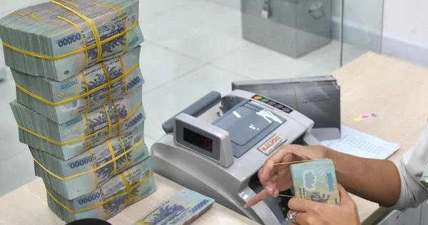 Áp lực lãi suất huy động và động thái chấn chỉnh của NHNN: Góc nhìn từ thanh khoản hệ thống
