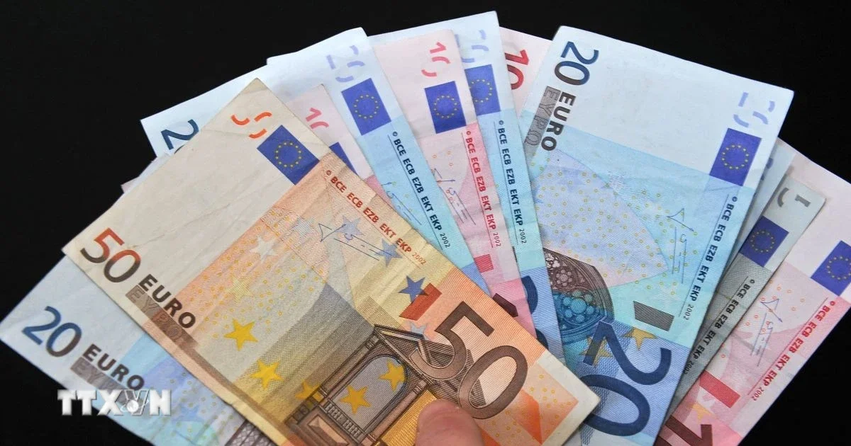 ECB nâng lãi suất phòng ngừa lạm phát: Bài toán chi phí vốn trong bối cảnh xung đột Trung Đông