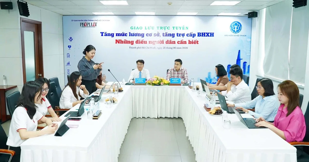Tác động của điều chỉnh lương cơ sở lên thu nhập khả dụng và tiêu dùng: Góc nhìn từ chương trình giao lưu trực tuyến của BHXH TP.HCM