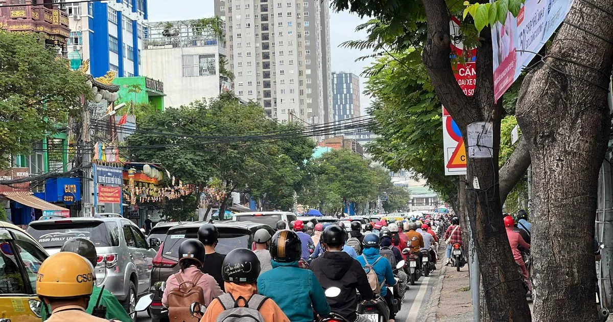 Từ dự án công viên Bến Nhà Rồng – Khánh Hội: Nhìn vào quy mô đầu tư hạ tầng và áp lực ngân sách TP.HCM