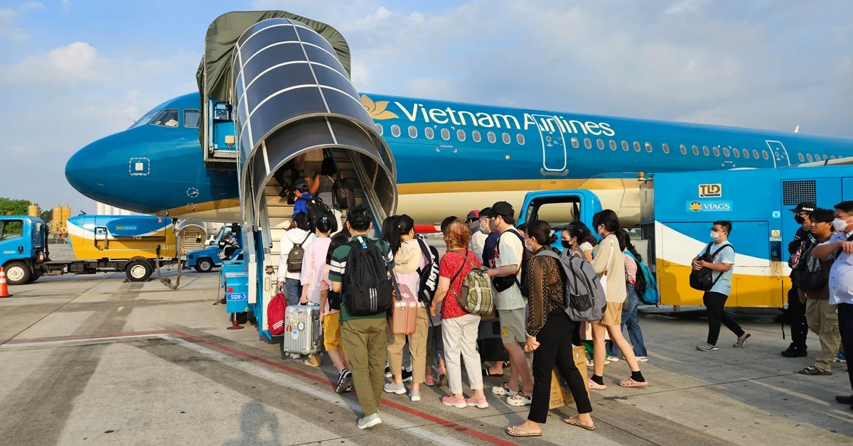 Sân bay Cam Ranh: Quy hoạch nâng công suất lên 36 triệu khách/năm đến 2050 và tác động đến dòng vốn đầu tư cơ sở hạ tầng