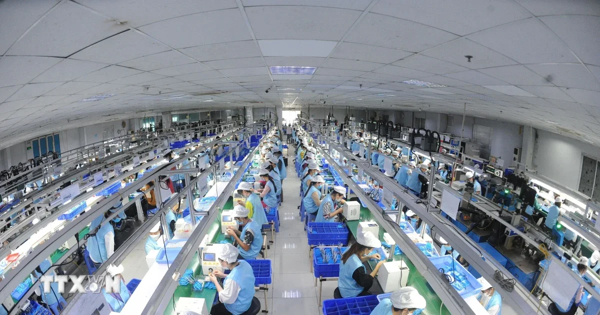 Dòng vốn FDI vào Bắc Ninh vượt gần 2 tỷ USD trong 6 tháng — Tín hiệu cấu trúc cho thị trường công nghiệp và ngoại hối