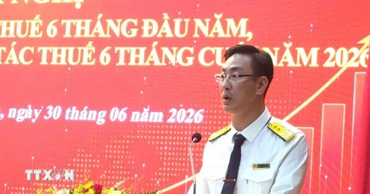 Thu ngân sách TP.HCM vượt 400.000 tỷ đồng trong nửa đầu năm 2026: Tín hiệu tăng trưởng và áp lực thu hồi nợ
