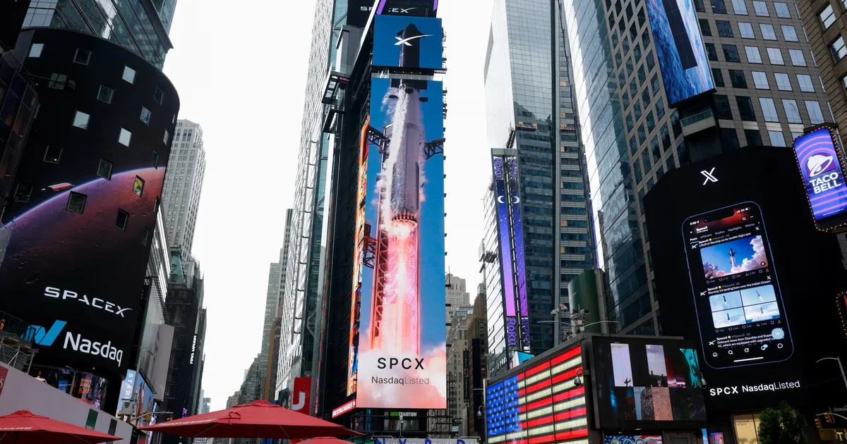 SpaceX phát hành trái phiếu lần đầu sau IPO: Chiến lược tái cấu trúc nợ và áp lực dòng tiền từ đầu tư AI