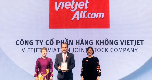 Vietjet được vinh danh trong TOP 50 Doanh nghiệp Phát triển Bền vững: Tín hiệu từ dòng vốn ESG và định giá doanh nghiệp