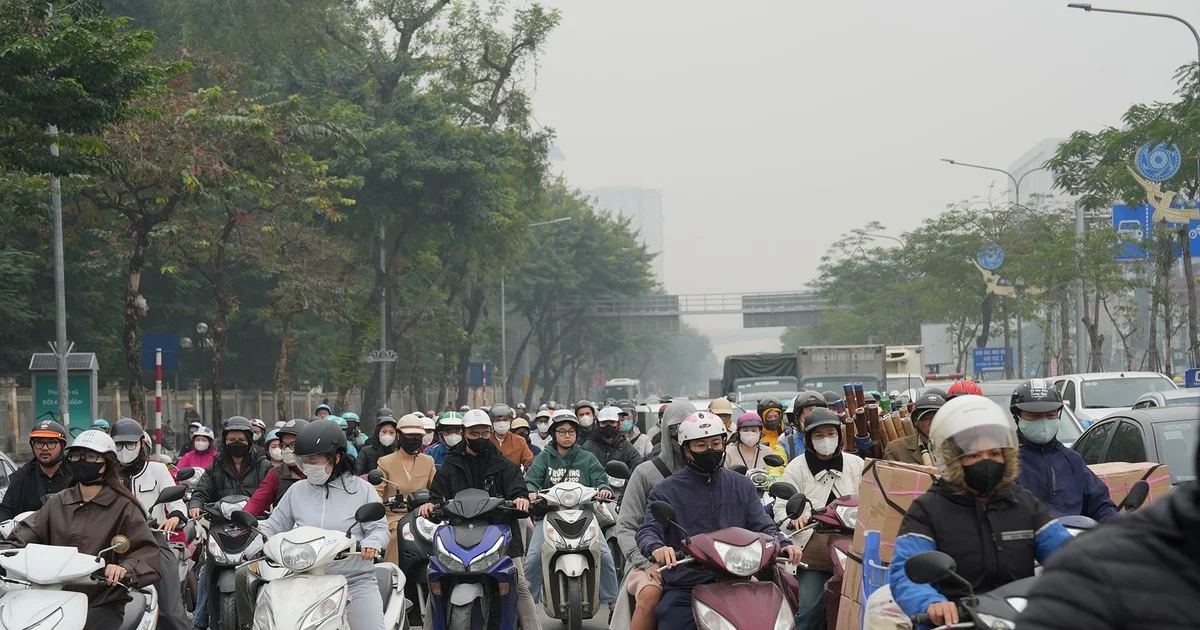 Hà Nội lùi thông qua 2 nghị quyết về vùng phát thải thấp: Yếu tố chính sách và tác động tới dòng vốn hạ tầng