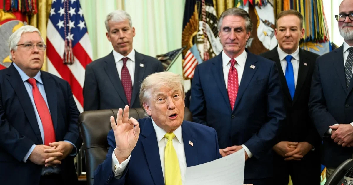 Từ cuộc gặp Trump-Zelensky bên lề G7: Tín hiệu chính sách và tác động tới dòng vốn toàn cầu