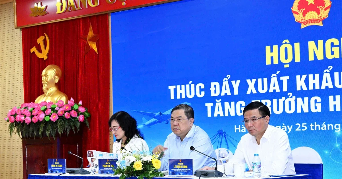 Xuất khẩu tăng trưởng hai con số: Áp lực giá, rào cản Xanh và bài toán tái cấu trúc chuỗi cung ứng cho nhà đầu tư