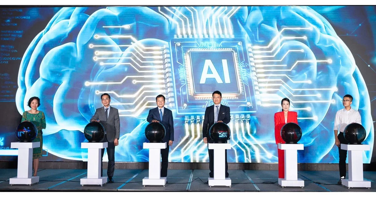 Chương trình 'AI Thực chiến' mùa 2 khởi động: Techcombank duy trì quỹ học bổng 1 triệu USD – Chiến lược đầu tư vào nguồn nhân lực AI