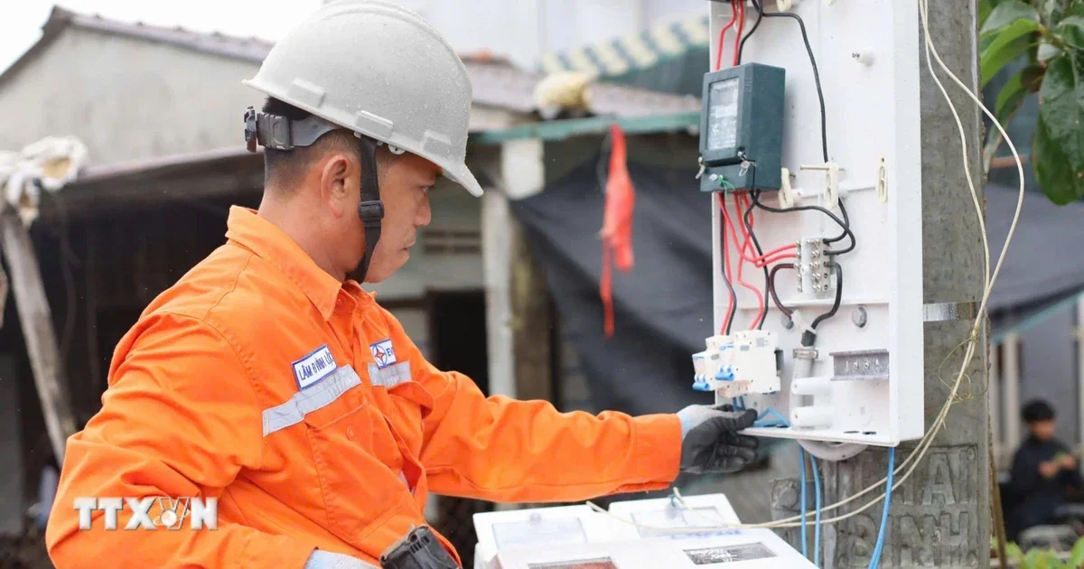 Áp lực phụ tải điện miền Bắc mùa hè 2026: Tín hiệu tăng trưởng nhu cầu năng lượng và bài toán đầu tư hạ tầng