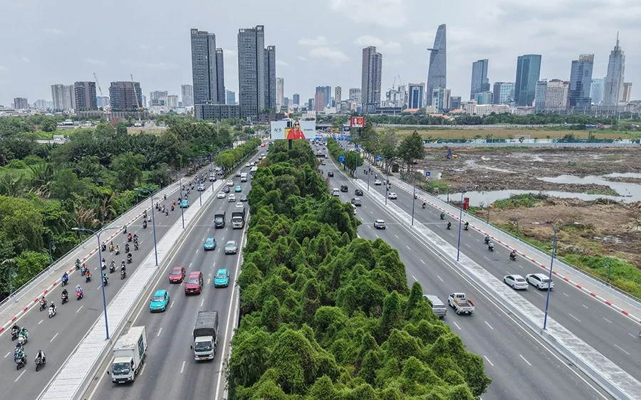 TP.HCM và '5 đôi cánh' nền tảng: Từ khát vọng siêu đô thị đến áp lực thể chế và dòng vốn