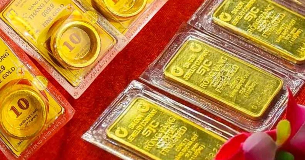 Chênh lệch giá mua-bán vàng miếng và vàng nhẫn thu hẹp - Giá vàng tăng 6 triệu đồng/lượng lên gần 144 triệu