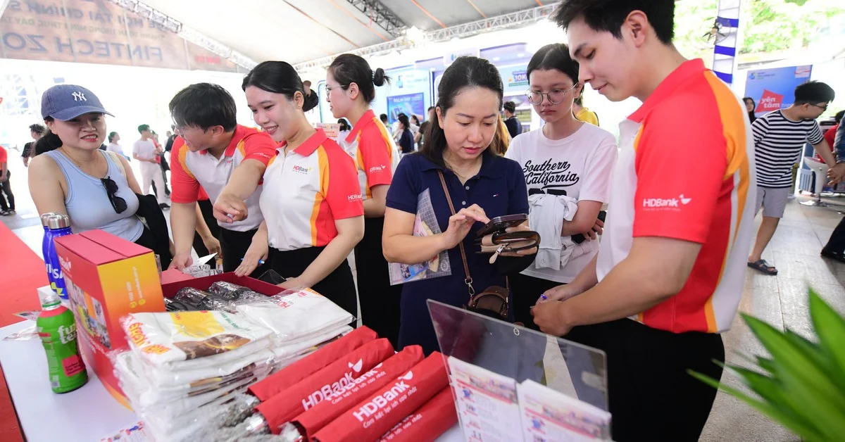 Quét mã QR xuyên biên giới: Cơ hội thanh khoản mới cho dòng vốn ngoại hối và thương mại số