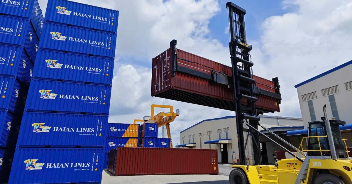 Từ bài toán chi phí logistics của doanh nghiệp xuất khẩu: Áp lực lợi nhuận biên và dòng tiền trong chuỗi cung ứng