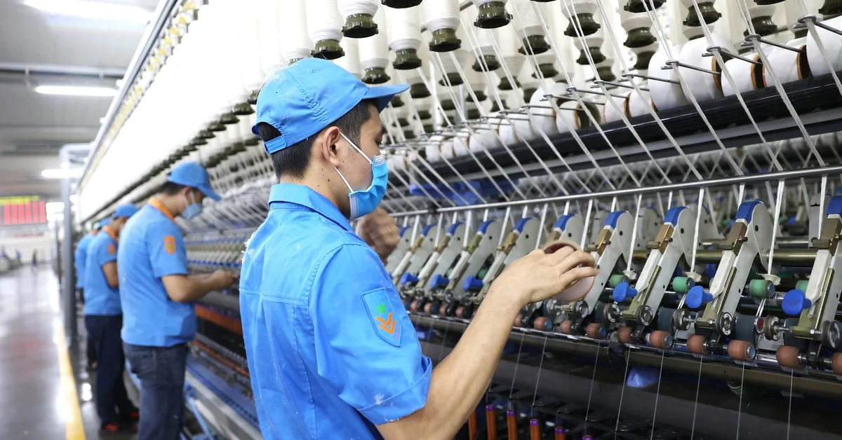 Sản xuất công nghiệp tăng 9,1% – Nhập siêu từ Trung Quốc 62,5 tỉ USD: Tín hiệu dòng vốn và áp lực thương mại