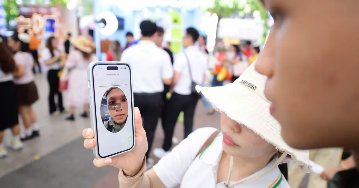 Ứng dụng 200+ tiện ích tài chính ra mắt tại Ngày Tài chính số 2026: Bước tiến về hạ tầng thanh toán hay thách thức về bảo mật?