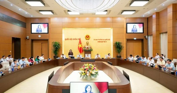 Từ quy trình thẩm tra ngân sách: Nhìn về kỷ luật tài khóa và tác động đến thị trường