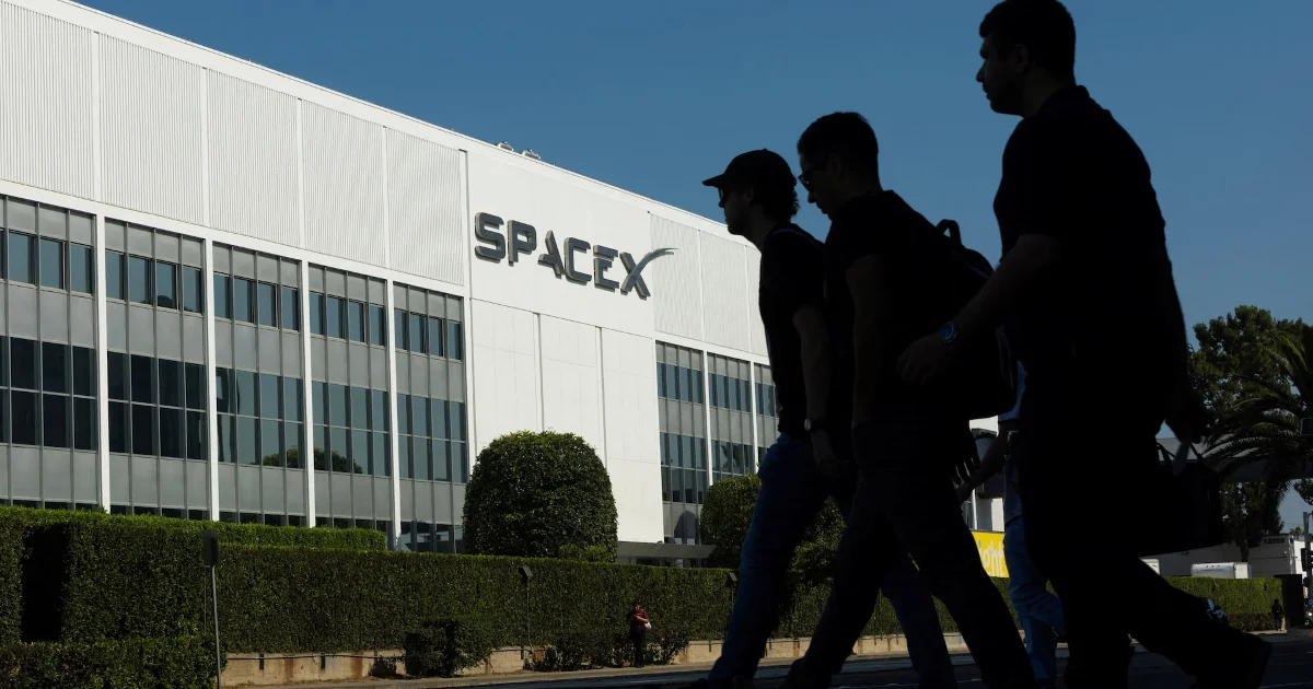 Định giá SpaceX vượt trội so với S&P 500: Từ tâm lý FOMO nhìn về rủi ro bong bóng và cấu trúc dòng tiền