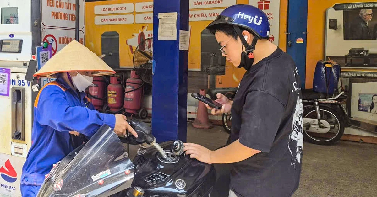 Công cụ số hoá thị trường xăng dầu: Bài học minh bạch từ ứng dụng 'Quanh tôi' của Bộ Công Thương