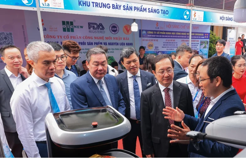 Từ Kết luận 51-KL/TW: Bộ Chính trị định hướng chiến lược sở hữu trí tuệ – Tác động đến dòng vốn đầu tư và thị trường công nghệ