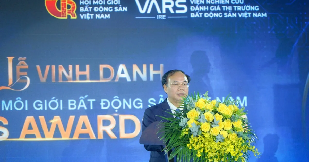 Từ mục tiêu xây dựng đội ngũ môi giới chuyên nghiệp, nhìn về cấu trúc thanh khoản và chi phí vốn của thị trường bất động sản