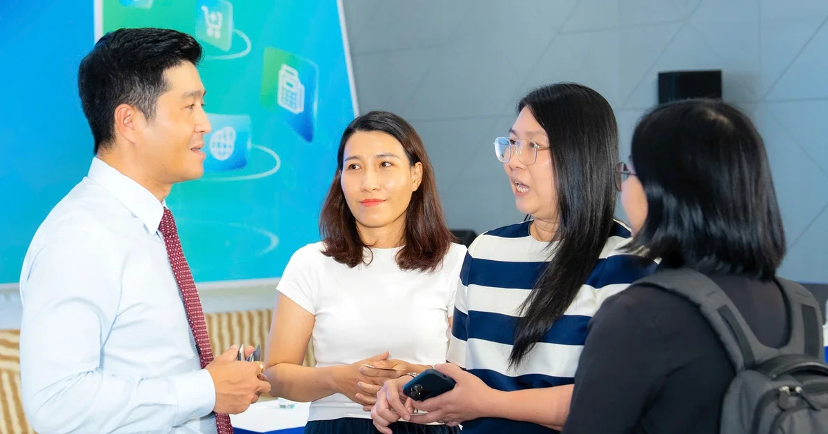 Từ câu chuyện thanh toán số bùng nổ: Hộ kinh doanh mong chính sách phí ưu đãi – Nhìn về áp lực chi phí và cơ hội cho ngành thanh toán