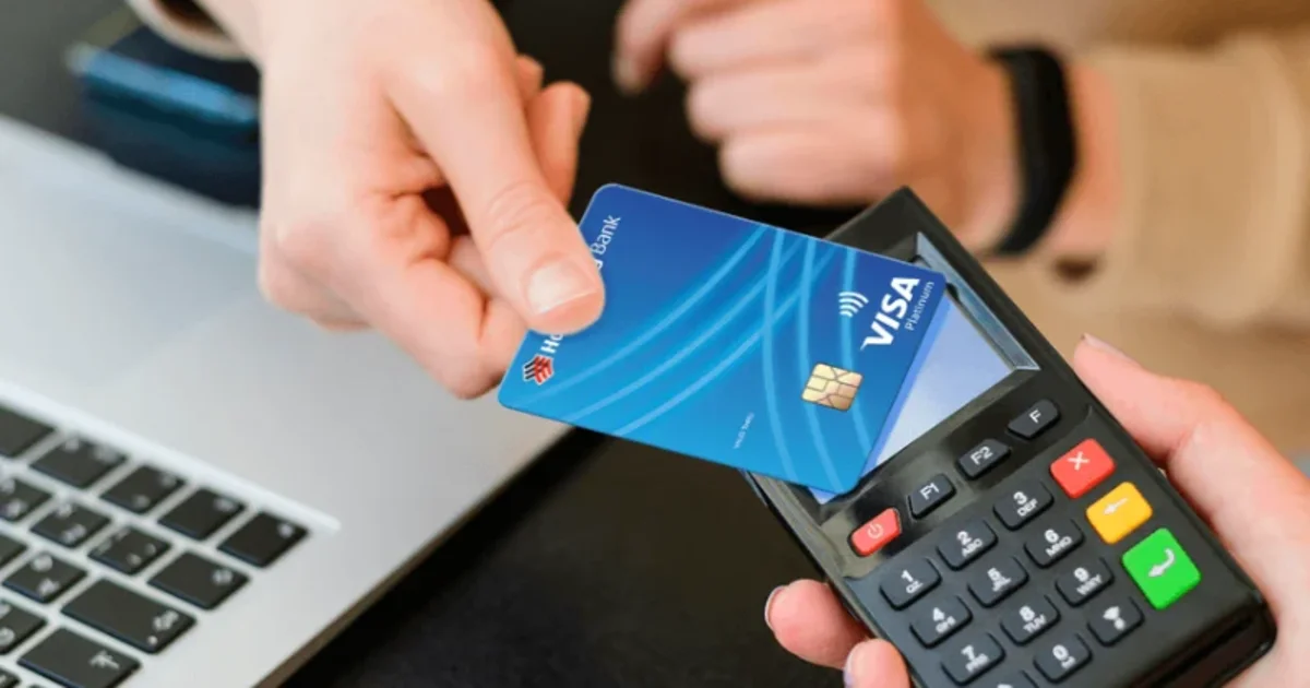 Nghĩa vụ cung cấp thông tin tài khoản ngân hàng được giữ nguyên: Dòng tiền và áp lực tuân thủ trong quản lý thuế