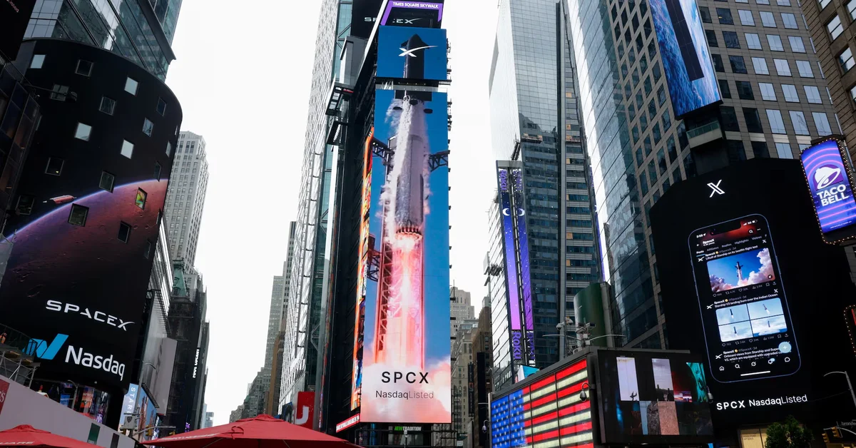 Cổ phiếu SpaceX tăng thêm 6,4% sau IPO: Sức nóng từ dòng tiền cá nhân và kỳ vọng chỉ số
