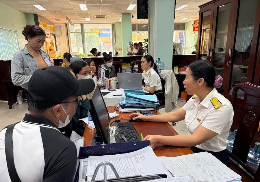 Công khai doanh nghiệp bỏ địa chỉ: Tác động đến môi trường kinh doanh và thị trường tài chính Việt Nam