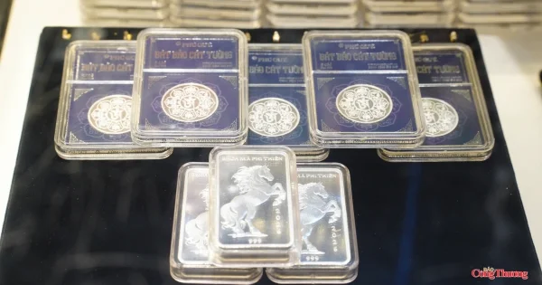 Giá bạc trong nước giảm mạnh theo đà thế giới: Áp lực từ tín hiệu Hawkish của Fed và dòng tiền phòng thủ