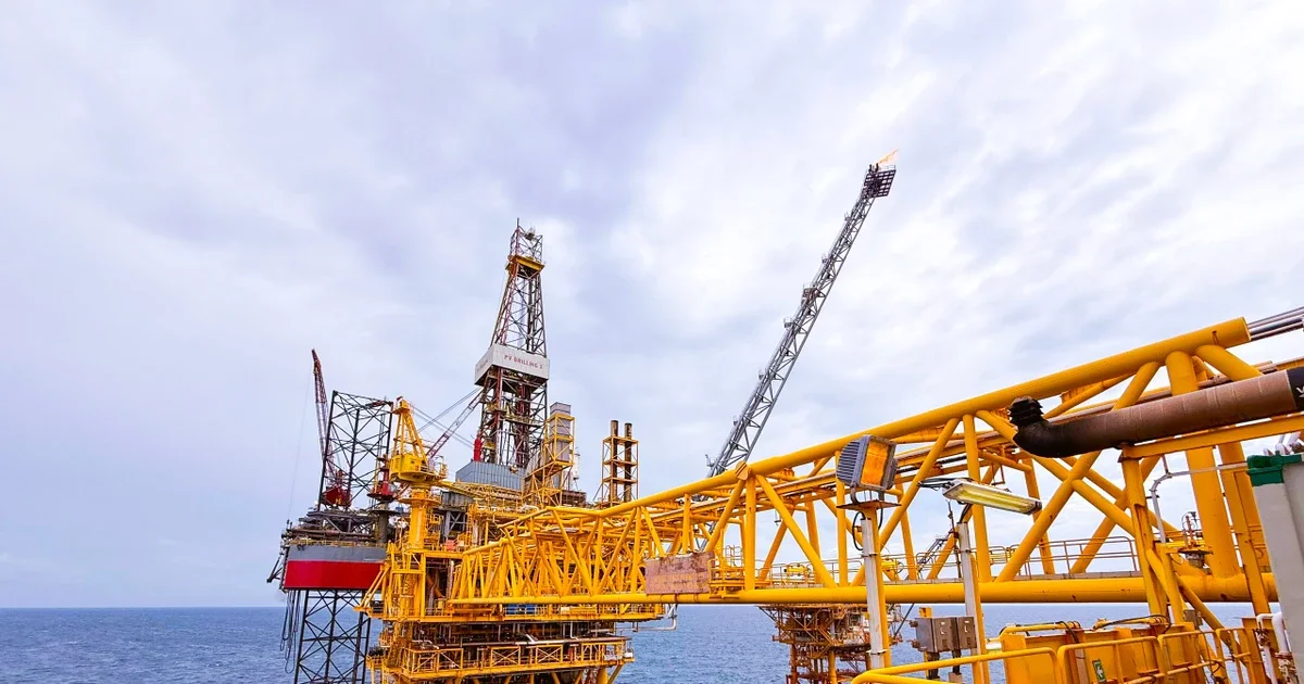 Vai trò của Petrovietnam trong động lực tăng trưởng kinh tế: Phân tích từ góc độ dòng vốn và an ninh năng lượng